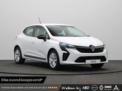Wit Nieuw 2025 Renault Clio V Evolution Hatchback | € 23.970 (Goede deal)