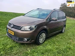 Bruin Gebruikt 2014 VW Touran Comfortline MPV | € 8.450 (Iets duurder)