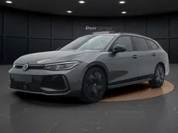 Grijs Nieuw 2024 VW Passat R-line Edition Stationwagen | € 53.950 (Super prijs)