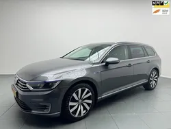 Grijs Gebruikt 2015 VW Passat Highline Stationwagen | € 15.450 (Eerlijke prijs)