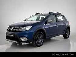 Blauw Gebruikt 2018 Dacia Sandero Hatchback | € 8.250 (Eerlijke prijs)