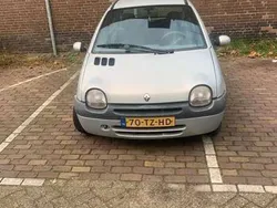 Grijs Gebruikt 2007 Renault Twingo Expression Hatchback | € 1.000 (Eerlijke prijs)