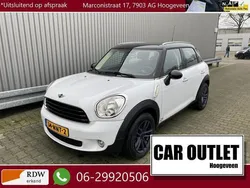 Wit, metallic lak Gebruikt 2010 Mini Cooper D Countryman Pepper SUV | € 5.950