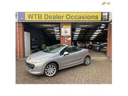 Grijs Gebruikt 2009 Peugeot 207 CC Cabriolet | € 2.950 (Eerlijke prijs)