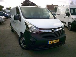 Wit Gebruikt 2016 Opel Vivaro Sport Van | € 8.950 (Goede deal)