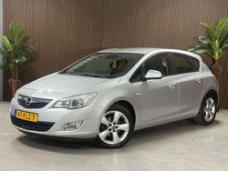 Grijs Gebruikt 2010 Opel Astra Edition Hatchback | € 3.499 (Iets duurder)