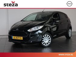 Zwart Gebruikt 2016 Ford Fiesta Style Hatchback | € 8.445 (Eerlijke prijs)