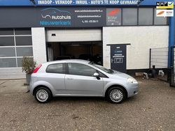 Grijs Gebruikt 2008 Fiat Grande Punto Dynamic Hatchback | € 2.999 (Goede deal)