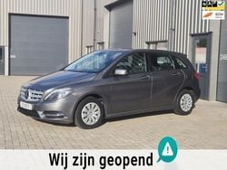 Grijs Gebruikt 2014 Mercedes B180 Ambition MPV | € 8.750 (Goede deal)