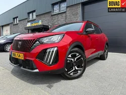 Rood Gebruikt 2024 Peugeot 2008 Allure SUV | € 24.999 (Goede deal)