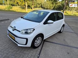 Wit Gebruikt 2019 VW up! Move Hatchback | € 5.750 (Eerlijke prijs)