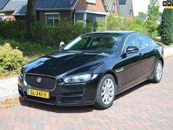 Zwart Gebruikt 2018 Jaguar XE Prestige Sedan | € 7.995