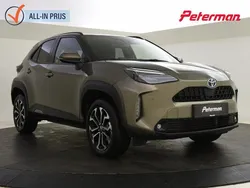 , metallic lak Gebruikt 2023 Toyota Yaris Cross SUV | € 28.899 (Eerlijke prijs)