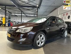 Bruin Gebruikt 2012 Opel Astra Business Edition Hatchback | € 4.599 (Goede deal)