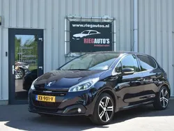 Blauw Gebruikt 2018 Peugeot 208 GT-line Hatchback | € 9.750 (Eerlijke prijs)