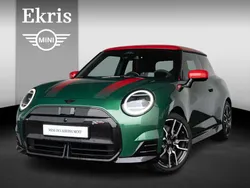 Groen Gebruikt 2024 Mini Cooper Hatchback | € 34.950