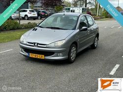 Gebruikt 2005 Peugeot 206 Hatchback | € 1.999 (Eerlijke prijs)