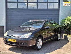 Zwart Gebruikt 2007 Citroën C5 Hatchback | € 4.950