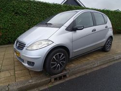 Grijs Gebruikt 2006 Mercedes A150 Classic MPV | € 1.950
