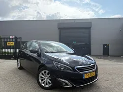 Blauw Gebruikt 2014 Peugeot 308 Premium Hatchback | € 5.199 (Eerlijke prijs)