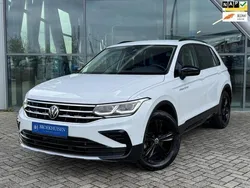 Wit Gebruikt 2022 VW Tiguan Sportline SUV | € 32.950 (Eerlijke prijs)