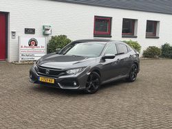 Grijs (metallic) Gebruikt 2018 Honda Civic Elegance Hatchback | € 18.250 (Eerlijke prijs)
