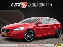 Rood Gebruikt 2016 Volvo V40 Stationwagen | € 17.885 (Eerlijke prijs)