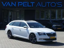 Wit Gebruikt 2019 Skoda Superb Business Line Stationwagen | € 17.900 (Eerlijke prijs)