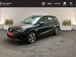 Zwart Gebruikt 2022 Seat Arona FR SUV | € 29.900