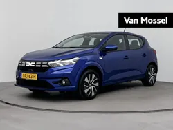 Blauw Gebruikt 2024 Dacia Sandero Expression Hatchback | € 19.935 (Eerlijke prijs)