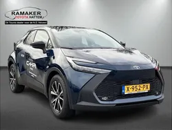 Blauw Nieuw 2024 Toyota C-HR Edition SUV | € 44.440 (Eerlijke prijs)