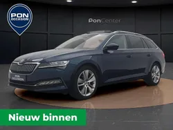 Blauw Gebruikt 2022 Skoda Superb Business Line Stationwagen | € 27.950 (Eerlijke prijs)