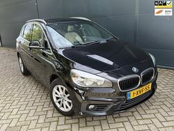 Zwart Gebruikt 2014 BMW 218 Executive Stationwagen | € 7.445 (Eerlijke prijs)