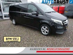 Zwart Gebruikt 2020 Mercedes V250 MPV | € 41.950 (Goede deal)