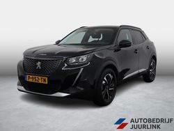 Zwart Gebruikt 2022 Peugeot 2008 Allure SUV | € 16.899 (Goede deal)