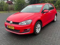 Rood Gebruikt 2016 VW Golf VII Allstar Stationwagen | € 7.000 (Super prijs)