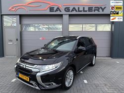 Zwart Gebruikt 2019 Mitsubishi Outlander P-HEV Edition SUV | € 21.940 (Eerlijke prijs)