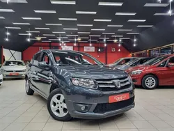 Grijs Gebruikt 2016 Dacia Sandero Celebration Hatchback | € 6.950