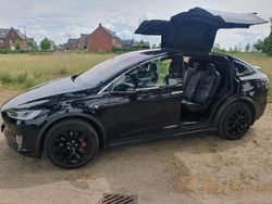 Zwart (metallic) Gebruikt 2017 Tesla Model X SUV | € 24.750 (Goede deal)