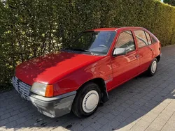 Rood Gebruikt 1986 Opel Kadett Hatchback | € 2.500
