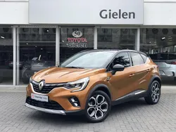Oranje, metallic lak Gebruikt 2021 Renault Captur Intens SUV | € 18.900 (Eerlijke prijs)