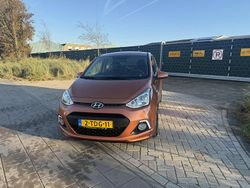 Oranje Gebruikt 2014 Hyundai i10 Comfort Hatchback | € 6.950 (Eerlijke prijs)