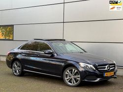 Blauw Gebruikt 2015 Mercedes C350e Edition Sedan | € 15.400 (Eerlijke prijs)