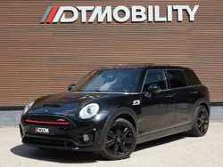 Zwart, metallic lak Gebruikt 2016 Mini Cooper S Clubman Business Stationwagen | € 17.950 (Goede deal)