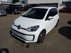 Wit Gebruikt 2023 VW e-up! Edition Hatchback | € 23.149 (Iets duurder)