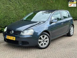 Grijs Gebruikt 2007 VW Golf V Hatchback | € 4.750 (Iets duurder)