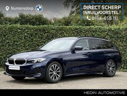 Blauw Gebruikt 2024 BMW 318 Shadowline Stationwagen | € 41.895 (Eerlijke prijs)