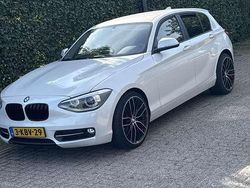 Wit Gebruikt 2013 BMW 114 Hatchback | € 4.950 (Duur)