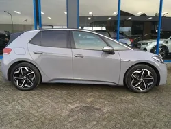 Grijs Gebruikt 2020 VW ID.3 Hatchback | € 19.900 (Eerlijke prijs)