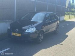 Zwart Gebruikt 2005 VW Polo Comfortline Hatchback | € 3.250 (Iets duurder)